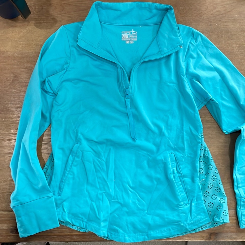 NWOT Garb Kids Long sleeve zip. Size L(9-10). So cute! Excellent condition